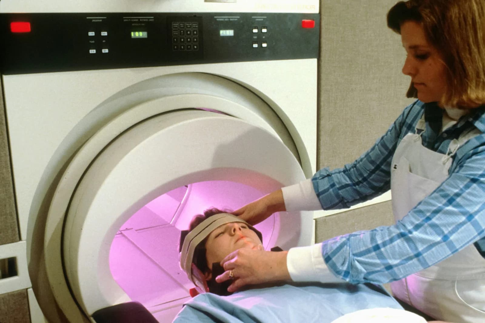 Hyperbaric Oxygen Therapy (HBOT): Telomere Lengthening, Stem Cell Mobilization, and Cognitive Repair